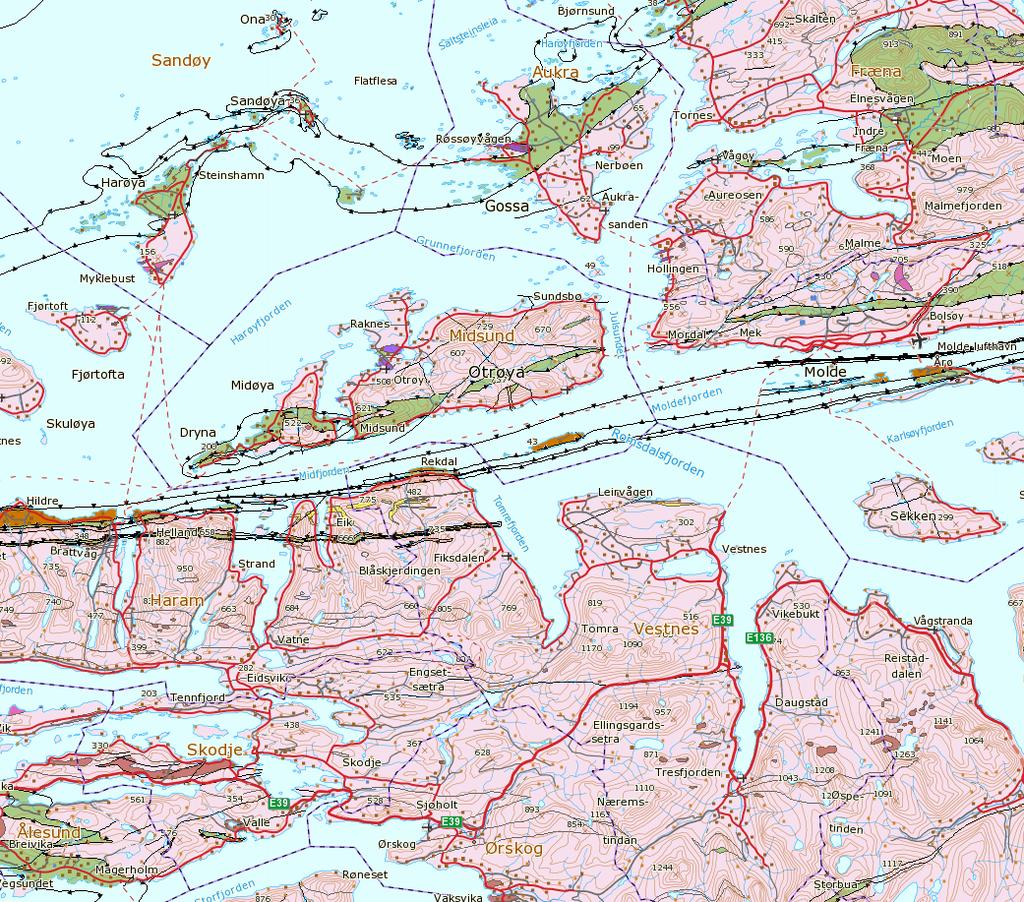 SAMMENSTILLING AV ANALYSEDATA Det er foretatt en sammenstilling av eksisterende analyseresultater fra NGUs pukkdatabase i området rundt Romsdalsfjorden.