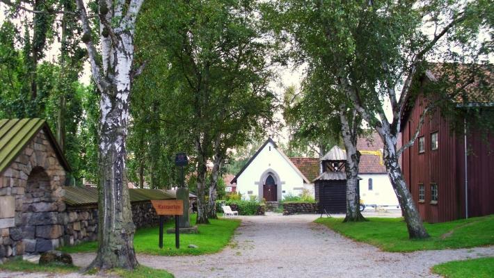 Borgarsyssel museumpark Kjerringåsen Alpinsenter (14.1 km) Planlegger dere turer ut på ski?