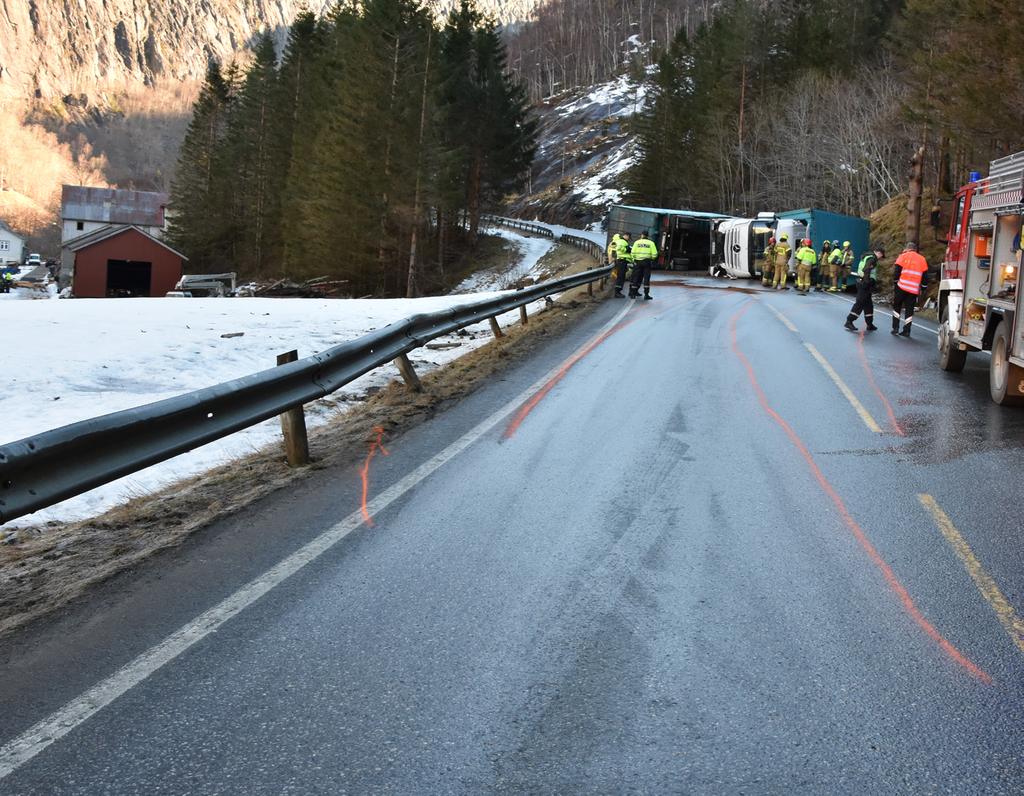 Vegdirektoratet Trafikksikkerhet, miljø- og teknologiavdelingen Trafikksikkerhet Mai 2017