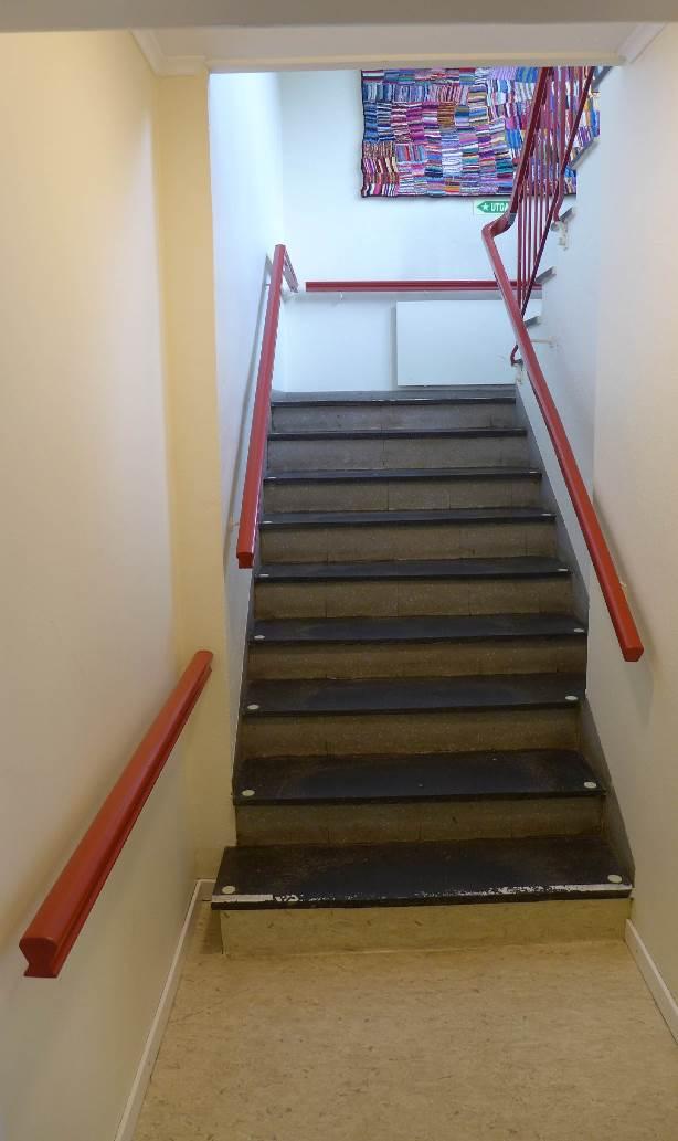 Gammel dør til toalett i andre etasje (Foto: Bergen kommune, Byantikvaren