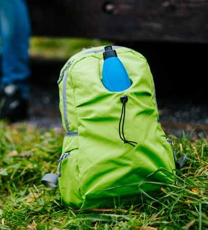 Smart og sammenleggbar backpack i 4 spreke farger.