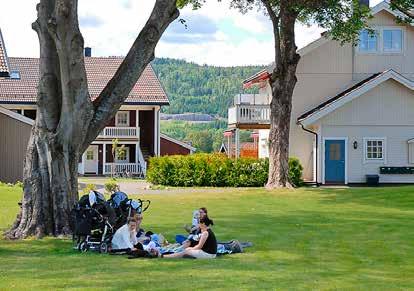 s. 11 Utvendige arealer og lekeplasser ALLE BOLIGER SKAL FÅ GODE LYS OG SOLFORHOLD FELLESAREAL OG BOLIGSAMEIEFORENING Leiligheter i 1.