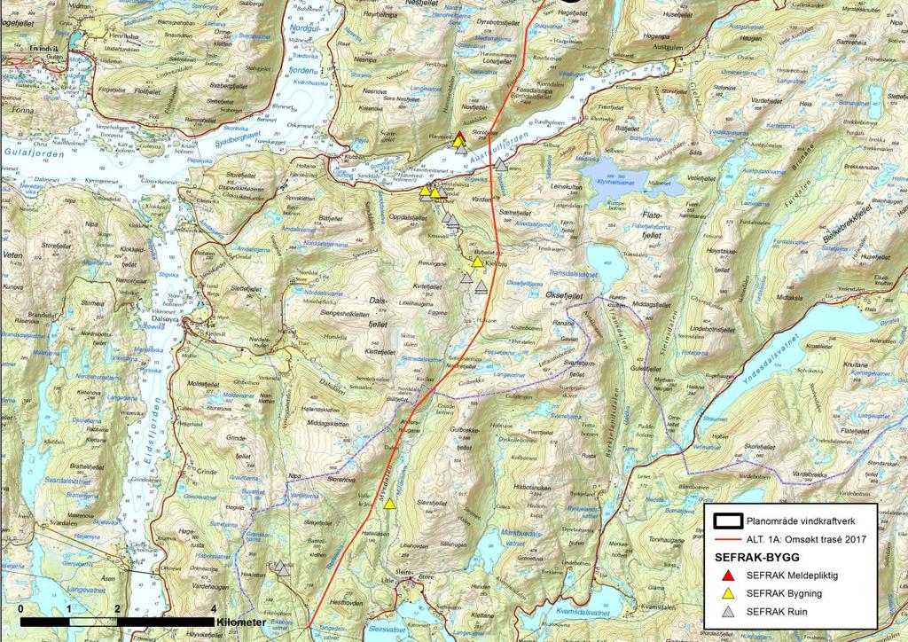 Figur 5.2. Oversikt over SEFRAK-registrerte bygninger i et potensielt influensområde. Tabell 5.3 gir en oversikt over de SEFRAK-byggene på figur 5.2 som ligger innenfor 500 meter fra traseen.