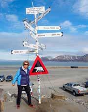 nydelige reisebrev. Hun vil fortelle og vise bilder fra årets tur til Svalbard.