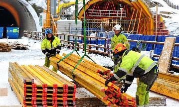 næringsliv Styrke klyngene, tilrettelegge for innovasjon Robust,