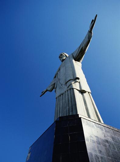 Kupongsertifikatet har en løpetid på fem år, men kan bli kortere avhengig av utviklingen på aksjemarkedene Russland og Brasil. Slik fungerer Kupongsertifikatet Den 6.