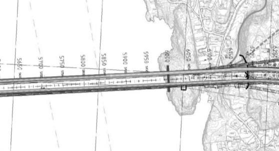 For midtstilt kollektivfelt flyter trafikken bedre da det ikke er behov for feltbytte; midtstilt kollektivfelt er kontinuerlig.