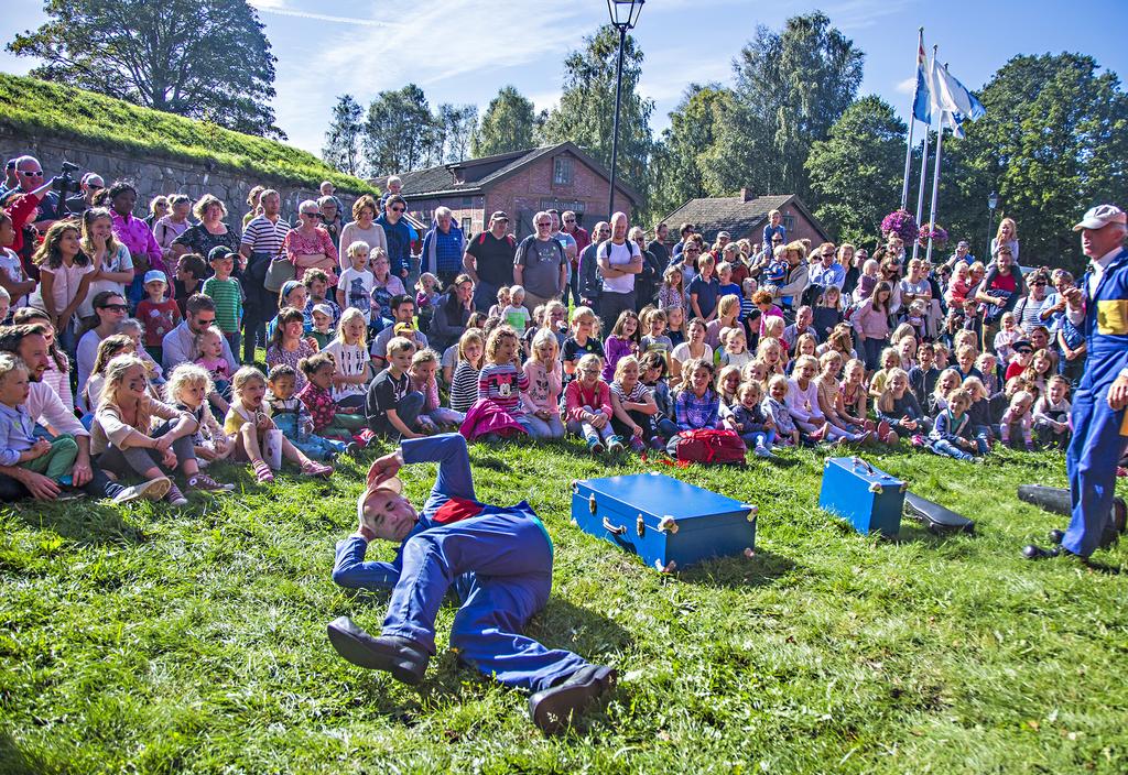 1567 2017 Velkommen til bursdagsfeiring! FREDERIK FESTEN 7.-17.