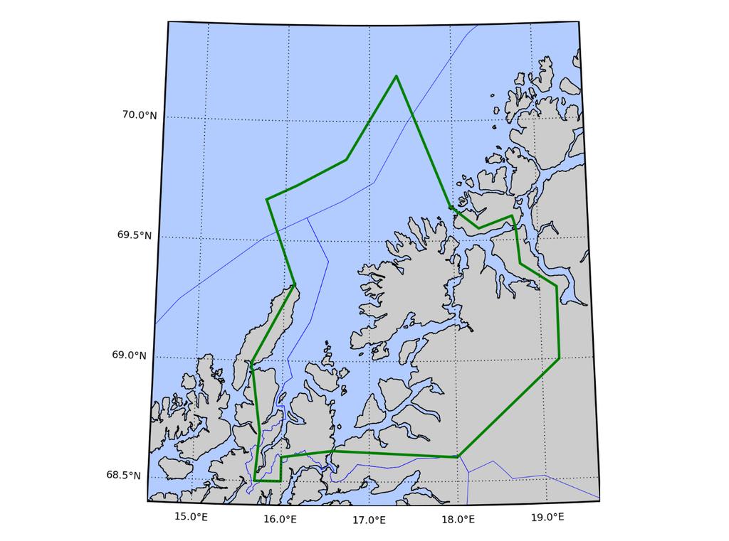 Område 10: Andøya til Senja Produksjonsområde 10 avgrenses ved 20 nautiske mil fra grunnlinjen og følgende linjer: 1. Andenes N 69 19.20 Ø 16 07.32 til åpen sjø N 69 40.20 Ø 15 46.20 2.