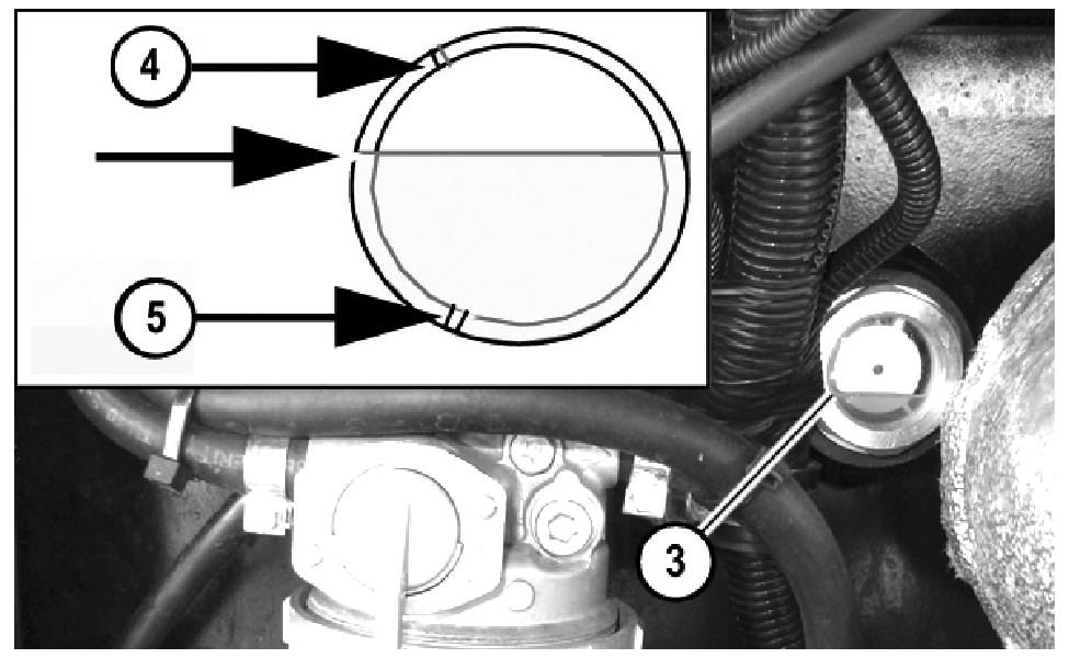 138 SNBU8745 Vedlikeholdstips Oljefilter for hydraulikksystem (pilot) - kontrollere/skifte ut 12. Bruk samme oljetype som før, til å fylle på hydraulikksystemets oljetank.