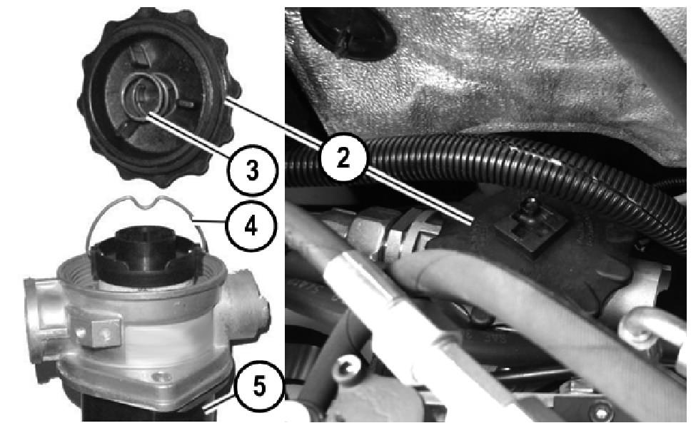 SNBU8745 139 Vedlikeholdstips Hydraulikksystem - kontroller oljenivå Merk: Kontroller oljenivået på hydraulikksystemet mens maskinen står på en plan overflate. 201 g02723429 4.