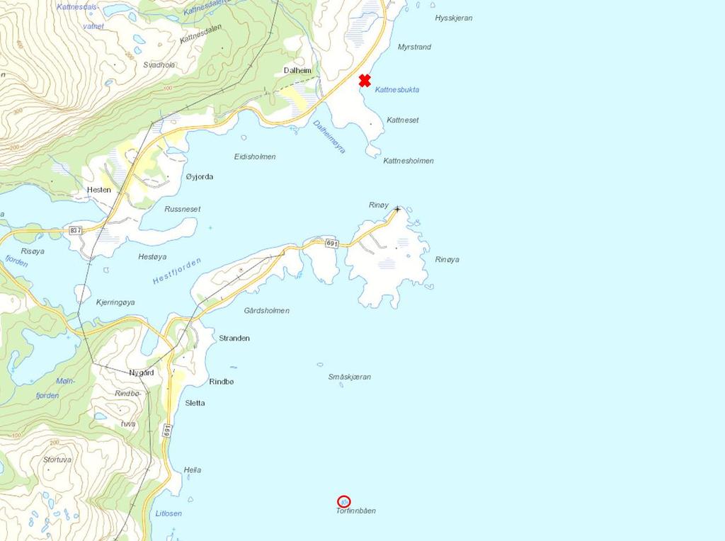 Statens havarikommisjon for transport Side 7 Figur 3: Rødt kryss er der fartøyet ble funnet og rød sirkel er stedet der fiskeren ble funnet. Kart: Kystinfo, Kystverket Omtrent kl.