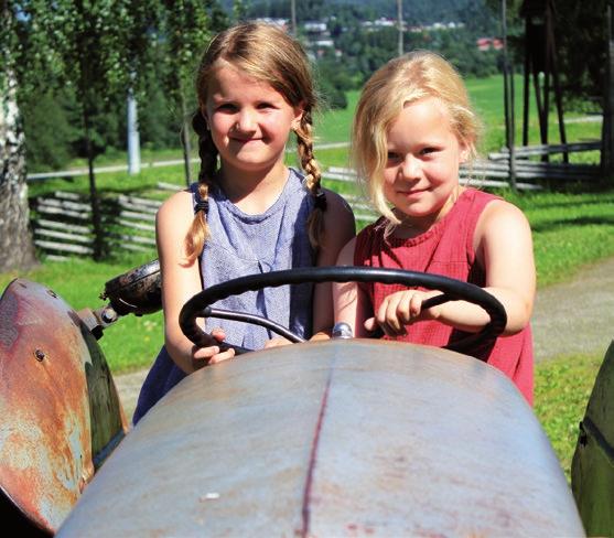 Bli også med på JULIFRYD hver søndag i juli! Se tema bak på folderen.