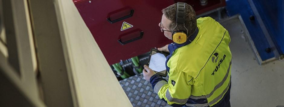 TUSSAKONSERNET TUSSA ENERGI AS OG SUNNMØRE ENERGI AS Tussa Energi AS eig og driv 19 kraftverk og driv 2 kraftverk for Sunnmøre Energi AS, eit anna dotterselskap i Tussakonsernet.