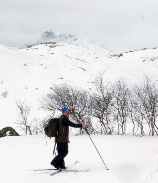 Oppsett til runde 2 som også blir 15 min: ES Grain IS Blue Lagoon IS Gaja GS Mini GS Izak IS Frida ES Arn IS Tyfon IS Frøya ES Luca KV Zanni - B Ruth Svein Oddvar kommanderer oss i gang igjen og vi