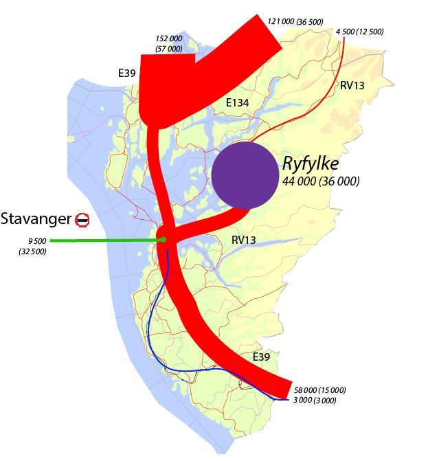 Figur 4-9: Transportstrømmer av fersk laks og ørret fra slakterier i Rogaland. Tall i tonn. Situasjonen i 2013 (2007 i parentes).