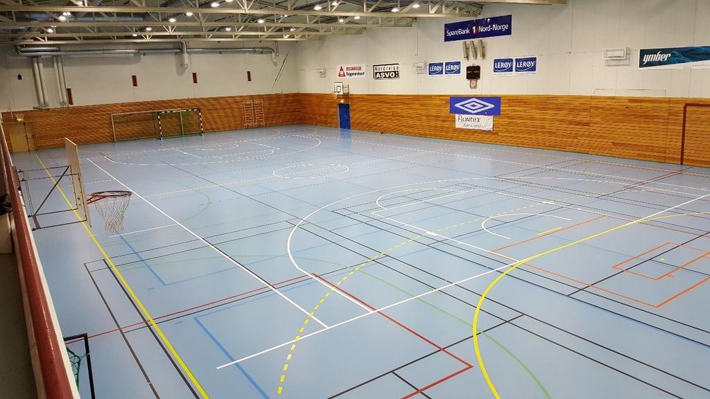 Nytt gulv på idrettshallen Forvaltningsprogrammet Famac er i løpet året fullt innført og brukes nå for alle bygg.