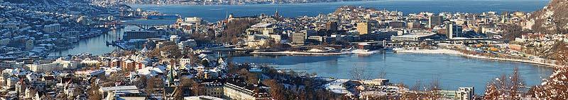 Bergen i Hordaland fylki i Noregi Bergen er bæjarfelag á vesturströnd Noregs med ca. 256.000 ibúa. Bergen er næst stærsta bæjarfelagið å eftir Oslo (550.