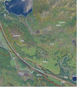 Samlet størrelse på arealet: Ca. 200 daa. Beskrivelse av området 62. Grunnforhold Åpen fastmark, berggrunn m.m 63. Helningsgrad/solforhold Varierende 64. Vegetasjon Varierende 65.