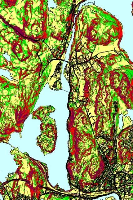 Utviklingsretninger i Egersund 30 6.6 Område F Tengsareid Figur 6-6 Kartutsnitt område F - stigningsforhold, kommuneplan og markslag. Kilde: Asplan Viak, Eigersund kommuneplan 2007 2019 og www.