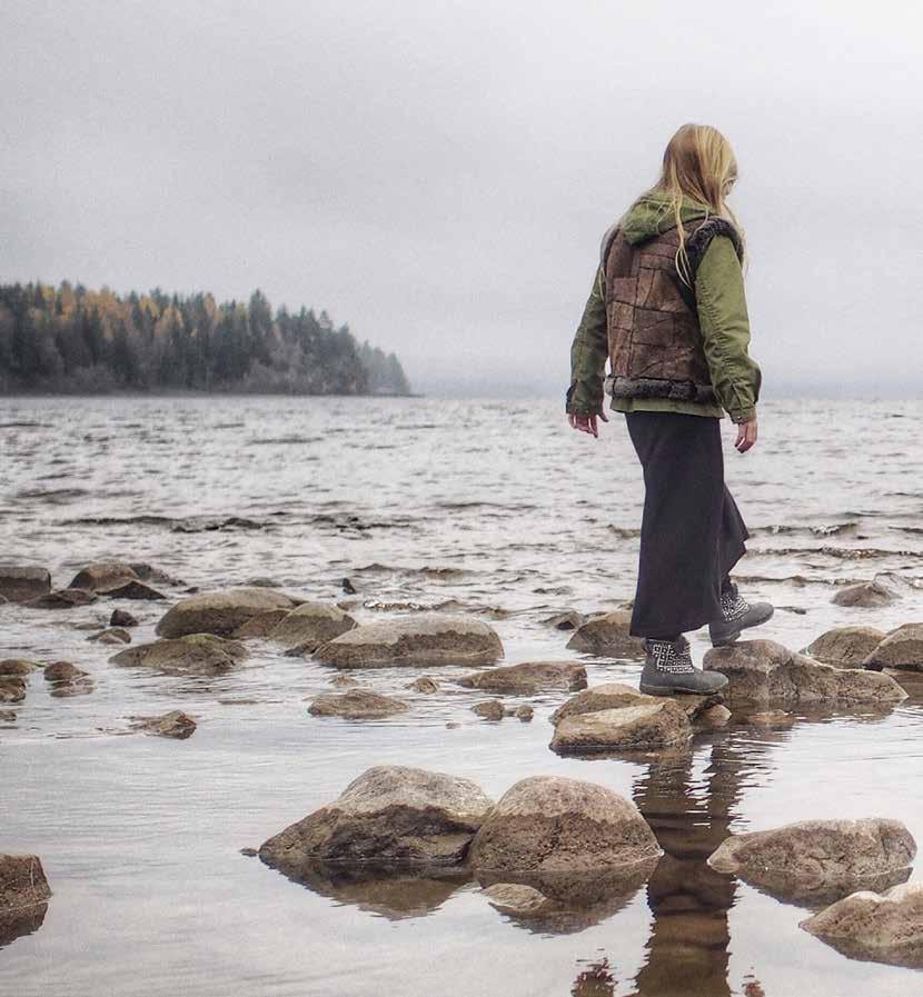 48,9 årsverk 31.12.16 fordelt på stillingskategorier Helsefaglige Årsverk Psykiater 1 Psykiater/spes. i rus- og avh.med.