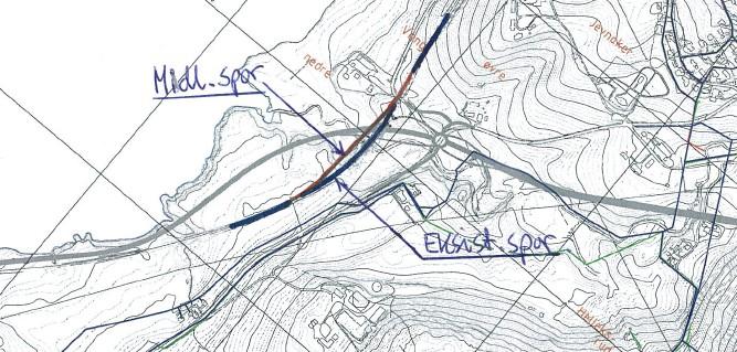 Ved Vang mølle: Ved Vang mølle foreslås det også etablert midlertidige spor som legges vest for eksisterende bane.
