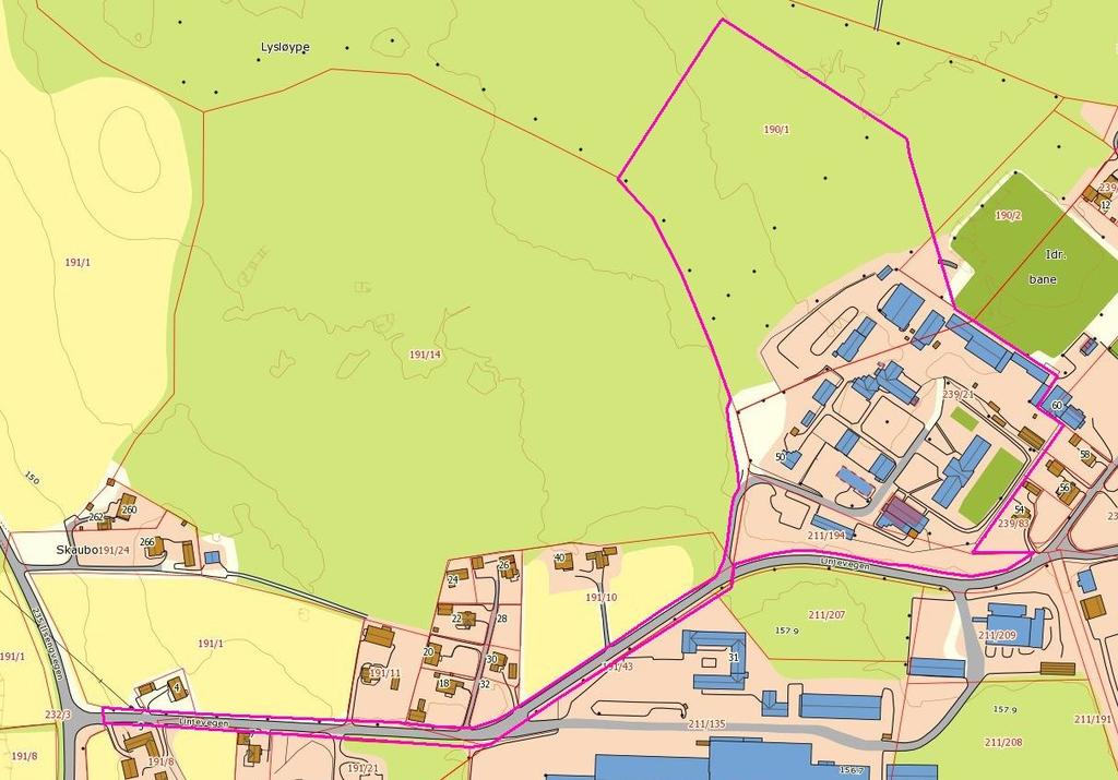 Side 2 av 6 Ilseng fengsel ligger nord i Ilseng. Kommunegrensen mellom Hamar og Stange krysser tvers over fengselsarealet. Det meste av arealet ligger på gbnr.