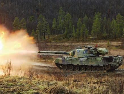 Stridsvognene er med sin ildkraft, beskyttelse og mobilitet spesielt godt egnet til å gjenomføre hurtige og dype angrepsoperasjoner. (Foto: Torgeir Haugaard). motangrep.