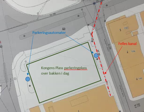 36 Det er ikke vann og avløpsrør plassert under parkeringsplassen på Kongens Plass i dag, men det er plassert en felles kanal for vann og avløp langsmed og mot Kongens Plass gate, se også Figur 18.