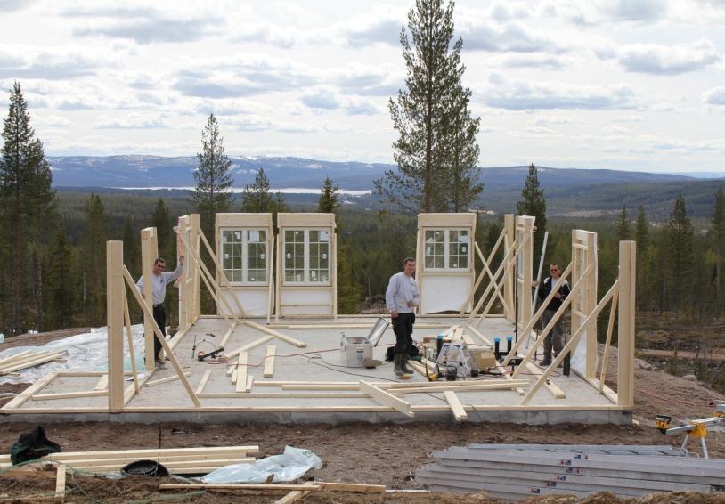 Det skal være senteravstand på 600mm uavhengig av elementer med vinduer og dører.