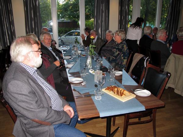 Her ble det holdt slektsrelaterte foredrag og markering med jubileumsmiddag med utdeling av lokal-dis-bjørn til leder. Gravminneregistreringen fortsetter.