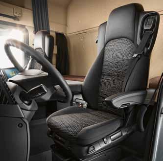 Det luftavfjærede setet kan justeres individuelt og gir dermed optimale ergonomiske vilkår og mye komfort. Den integrerte seteoppvarmingen bidrar også til dette.