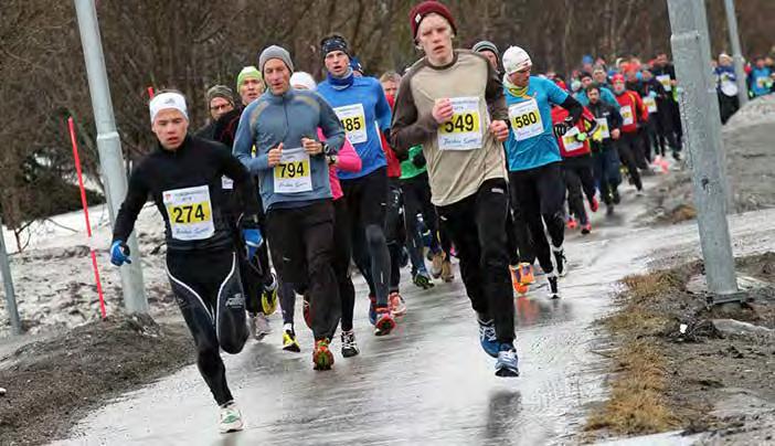 km Venstre inn på Håkøyvegen 6,2 km (10 km vender midt på Håkøybrua 5 km) Samme rute tilbake til mål. Merknad: På vei 858, 300 meter etter Eide Handel er det ca.