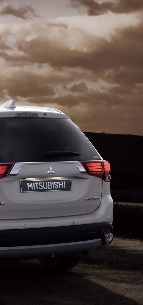 Avansert sikkerhet Mitsubishi Outlander PHEV fikk 5 stjerner i Euro NCAP i 2013 og vant en prishos Euro NCAP i 2013 for FCM-systemet Sikkerhet er et essensielt aspekt ved kjøp av ny bil.