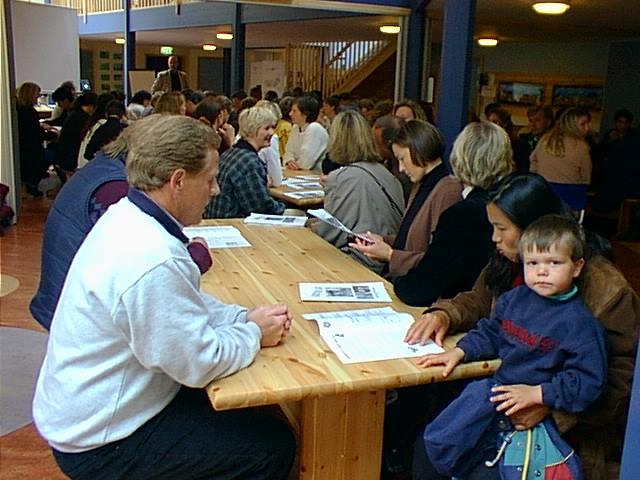 Skole - hjemsamarbeid Reelt samarbeid: Utarbeidelse av visjon og utviklingsplaner Nært og