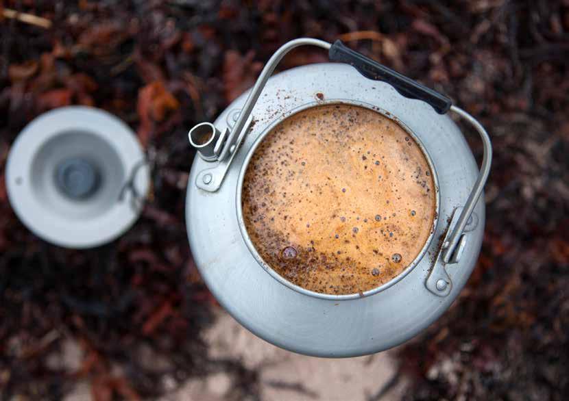 KRONE KAFFE Krone Kaffe er en blanding av kvalitetskaffe fra noen av verdens fremste kaffeland.