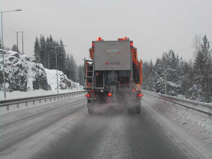 Strøteknikk - Fastsand Normal strømengde: 200 g/m 2 Hastighet