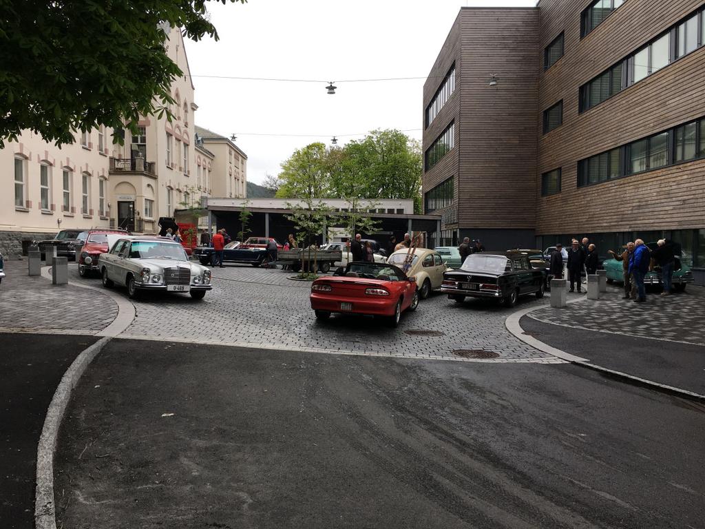 5 Tur med Barneklinikken 14. mai. Etter å ha hoppet over kjøring for Barneklinikken i fjor pga helsemessige årsaker for primus motor Per Fiksdal så var vi år på plass igjen med dette arrangementet.