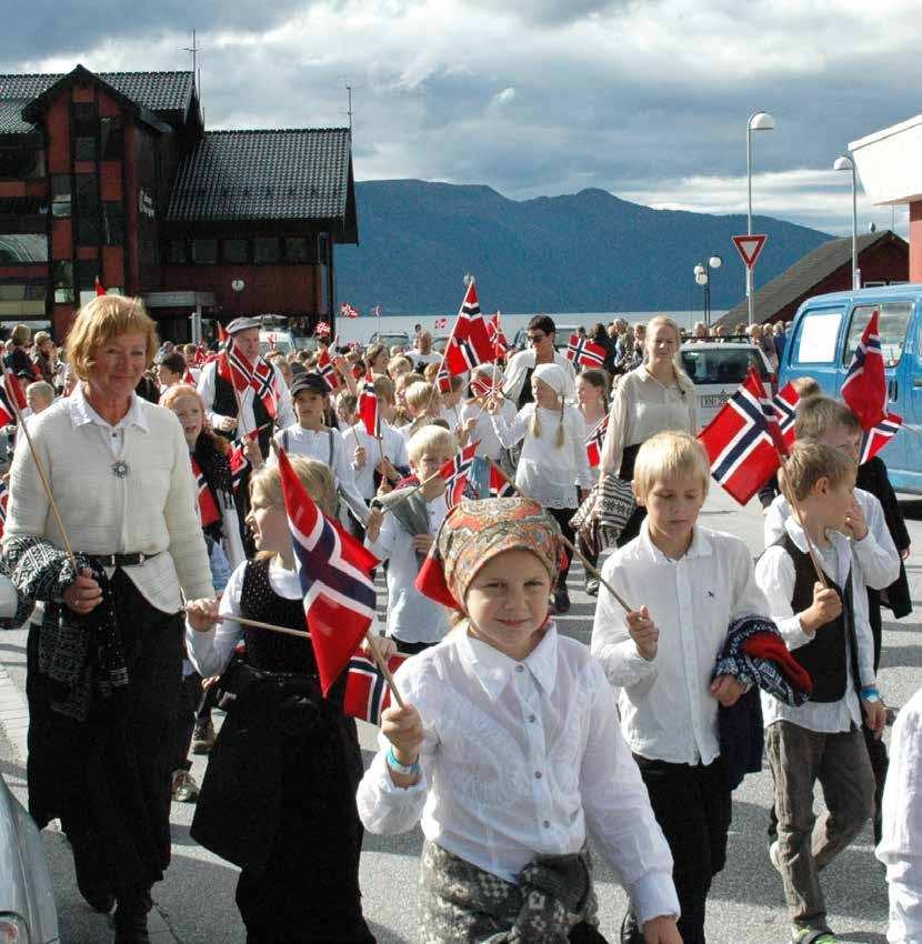 Sogn og Fjordane fylkeskommune årsrapport 2013 16 Året 2013 Fylkesjubileet vart feira over heile fylket i 2013.