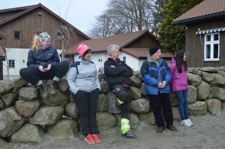 Mønstrings- og bruksprøvekurs på Vigrestad 13/4-14 Foto og tekst: Karoline Sire Dagen begynte kanskje ikke heeelt slik jeg hadde tenkt.