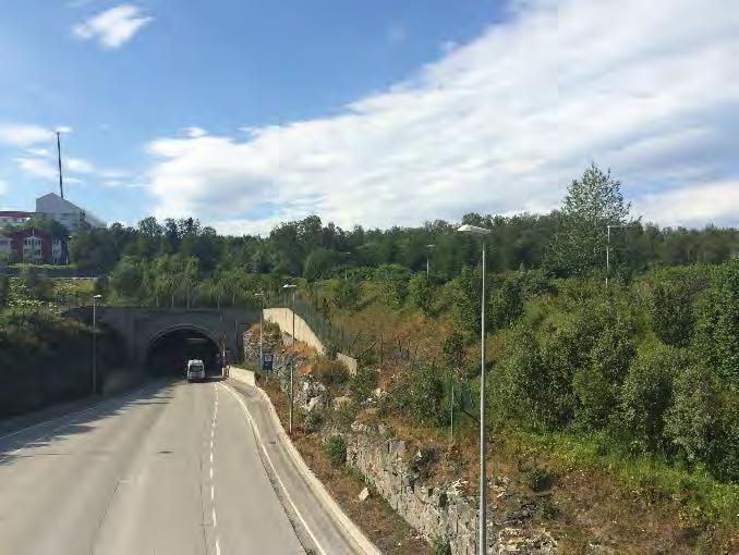 1 2 3 4 Figur 18 Fra topp høyre: 1: Eksisterende tunnelpåhugg for Breivika-tunnelen, 2: Breivika