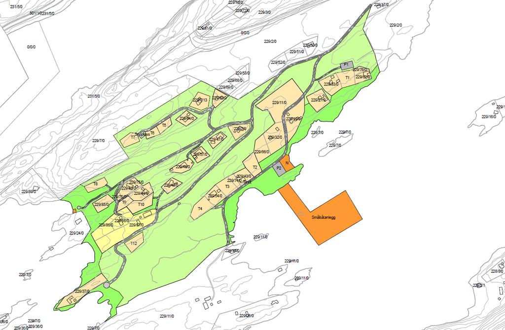 plassering av båthavna, og den vil være tilgjengelig via en gangbane fra tellepunkt 6. Se Figur 2 for flere detaljer. Figur 2. Kartet viser hyttefeltene på Tørøya, samt den planlagte småbåthavna markert med oransje farge.