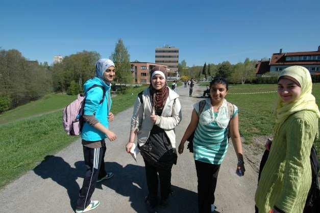 22.02.2013 DNTs posisjonsnotat opplevelsesrike landskap 4 Økt sentralisering Befolkningsvekst og tilflytting skjer i hovedsak til allerede tett befolkede områder.