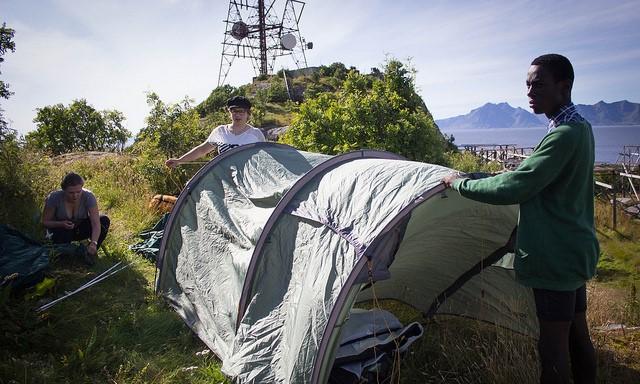 og vil bruke mye tid framover på søknadsarbeid. Nærmere sommeren vil det også bli satt i gang en kronerullingskampanje blant Natur og Ungdoms medlemmer og fastgivere.