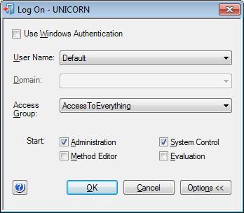 4 Installasjon 4.4 Start UNICORN og koble til systemet Trinn 2 Handling I Log On-dialogboksen: velg User Name og legg inn Password.