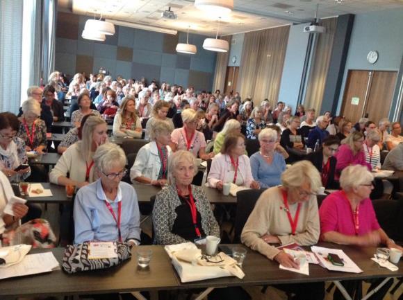 Nordiske kvinner mot vold 2016 Krisesentersekretariatet hadde ansvaret for gjennomføringen av den årlige nordiske krisesenterkonferansen Nordiske kvinner mot vold.