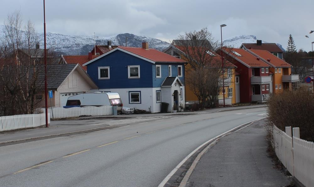 100 personer årlig 35-45 nye boenheter årlig