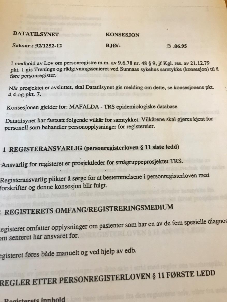 Juni 1995 Databaser opprettes Datatilsynet gir konsesjon for opprettelse av