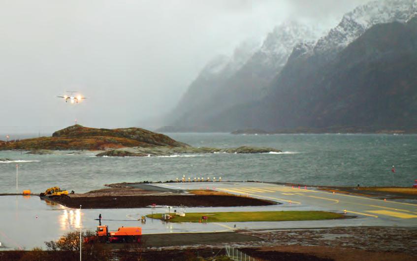 8 Virkninger FOTO: AVINOR Virkningen av de foreslåtte strategier i henholdsvis planteknisk ramme og rammen på +45 prosent er vurdert i forhold til hovedmålene for NTP.