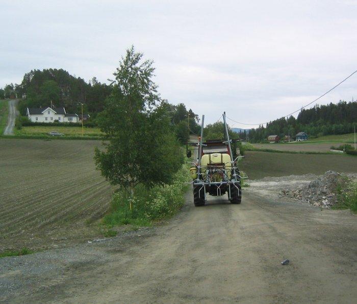 Finn kjørehastigheten Mål opp 100 m. Velg 2 3 gear som gir forventet hastighet (f. eks. 4,5 km/t).